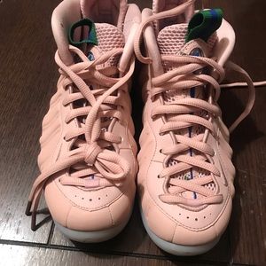 Nike Foamposites Beige SIZE 7.5 NEW